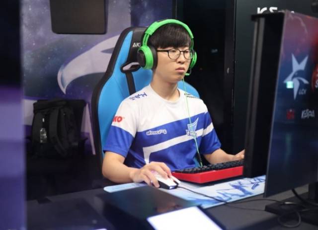 一些年轻球 一些年轻球