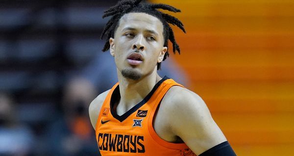 这些前锋中 这些前锋中