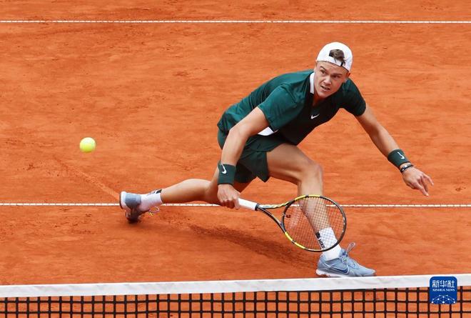 维斯塔潘夺 维斯塔潘夺